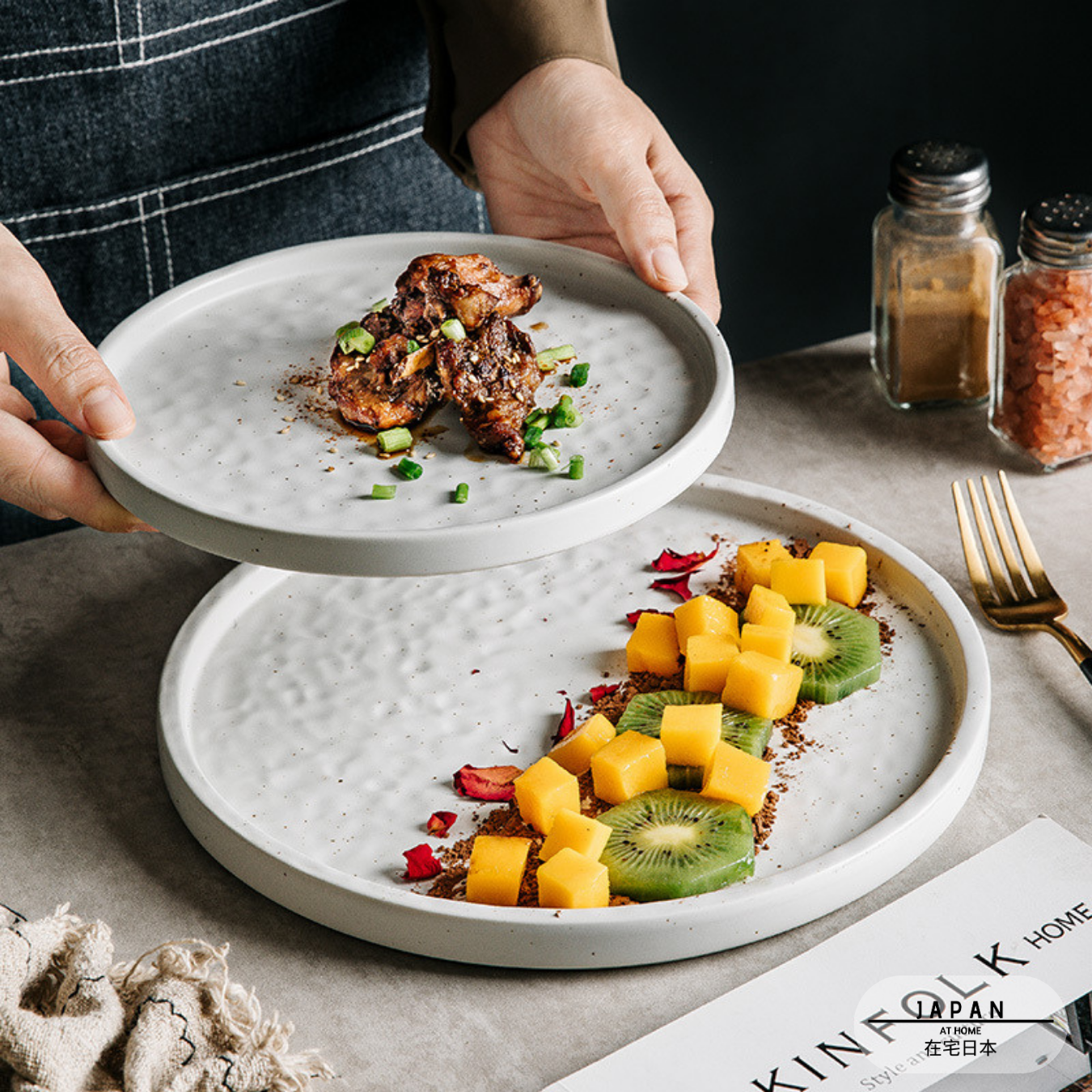 Assiette japonaise en céramique "Tsuki" (nouveau modèle)