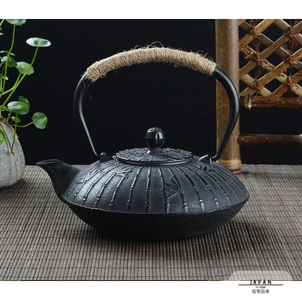 Théière japonaise en fer « Matsumoto »