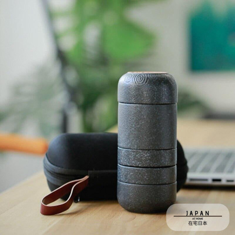 Service à thé japonais portable en céramique « Yoshii »