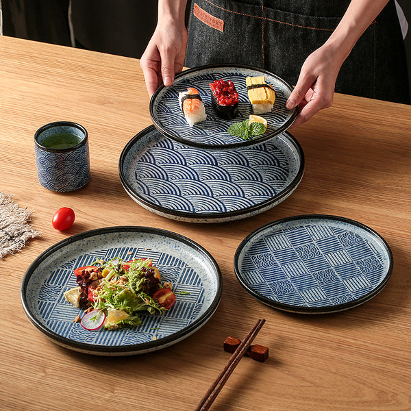 Assiette japonaise en céramique "Seigaiha"