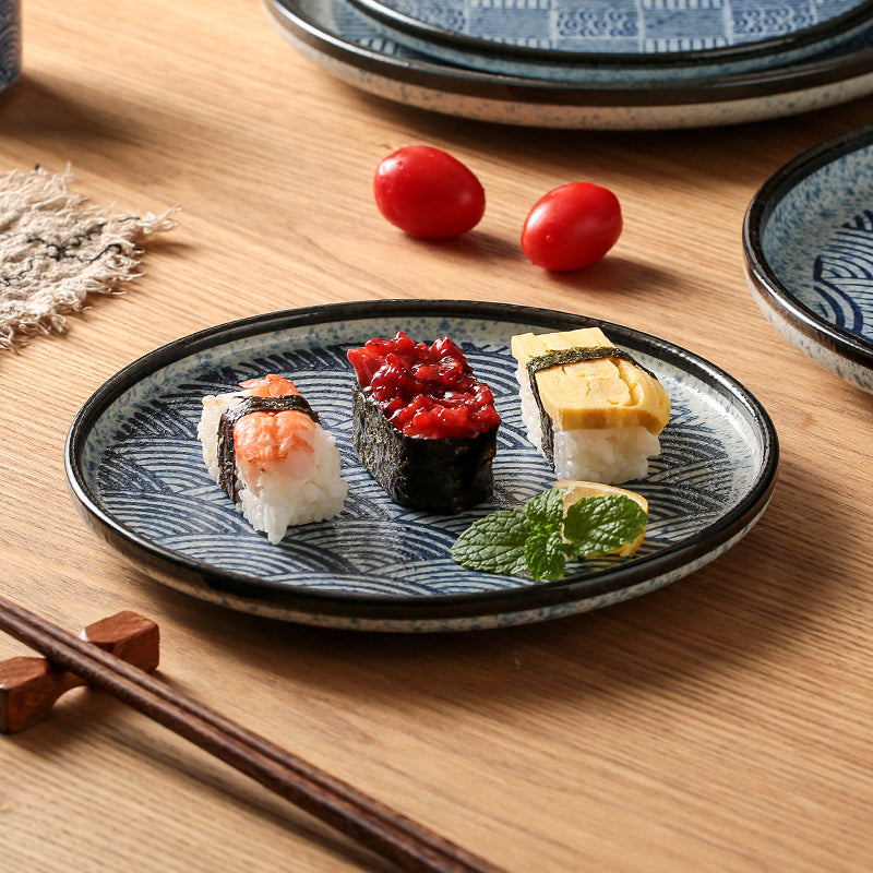 Assiette japonaise en céramique "Seigaiha"