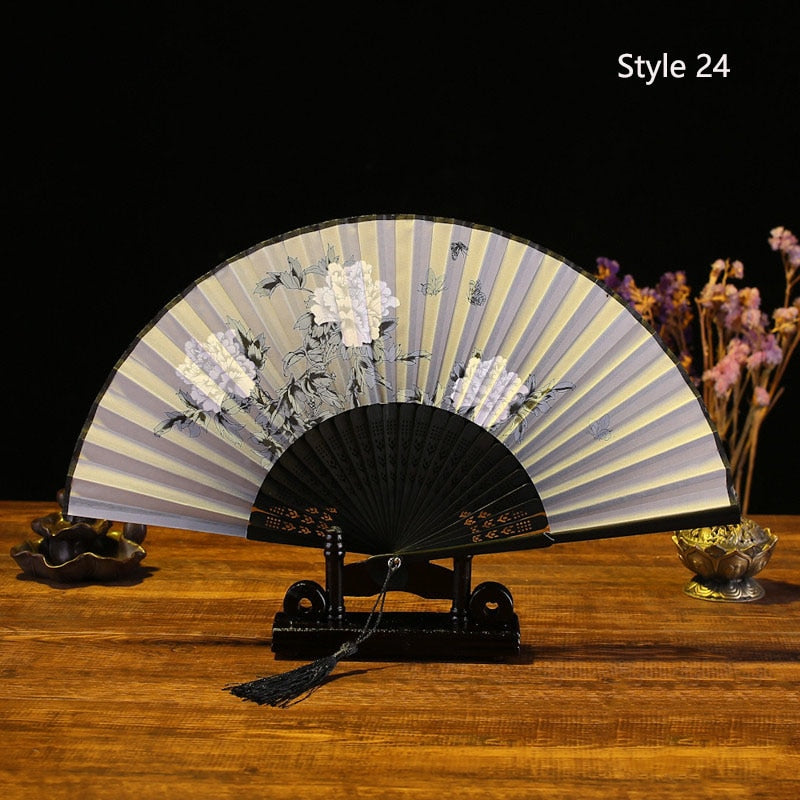 Eventail japonais en bambou et satin (14 couleurs)