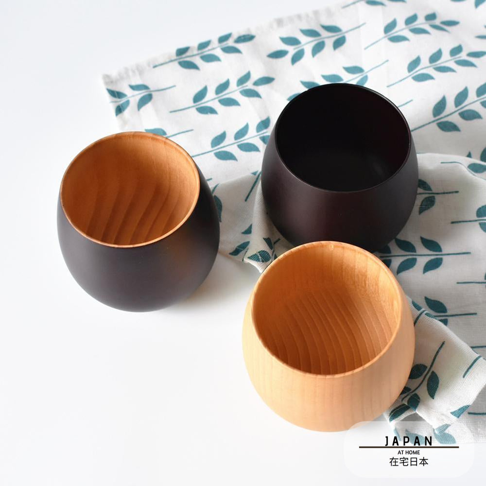 Tasse japonaise en bois artisanale « Yadama »