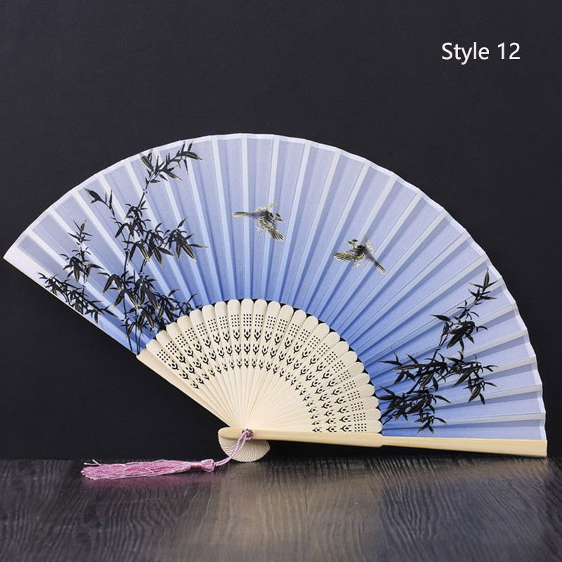 Eventail japonais en bambou et satin (14 couleurs)